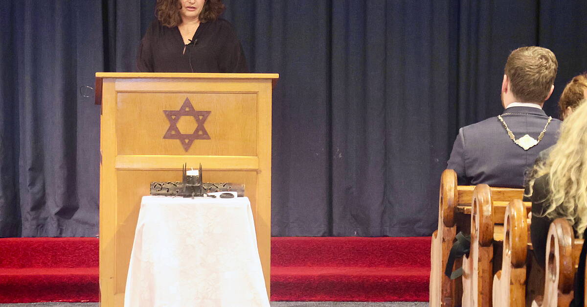 Dublin event marks October 7th attacks; Jewish people in Ireland 'afraid to say they are Jewish' as hostility persists