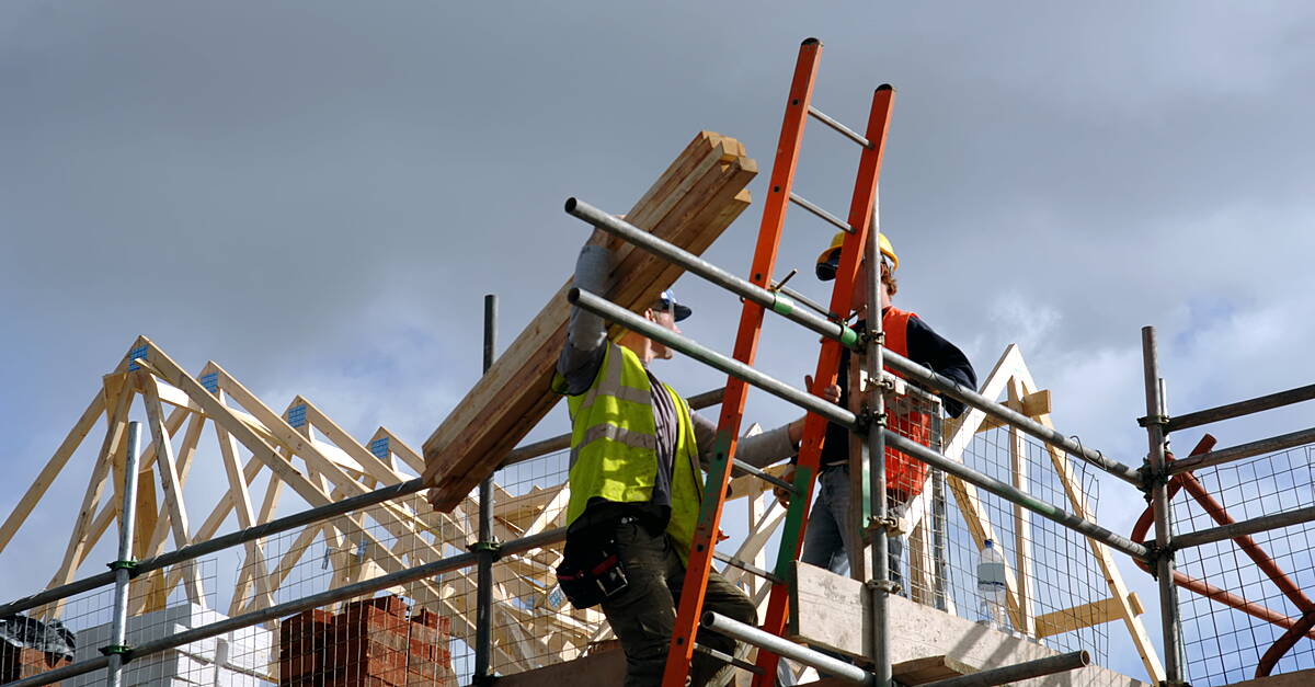 Building industry deaths reveal pressing need for closer surveillance of small sites