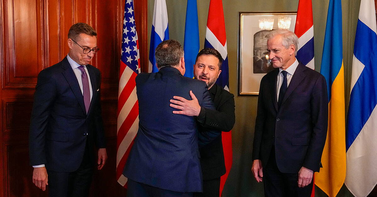 US envoy heads to Russia as Zelenskiy-Trump tensions escalate