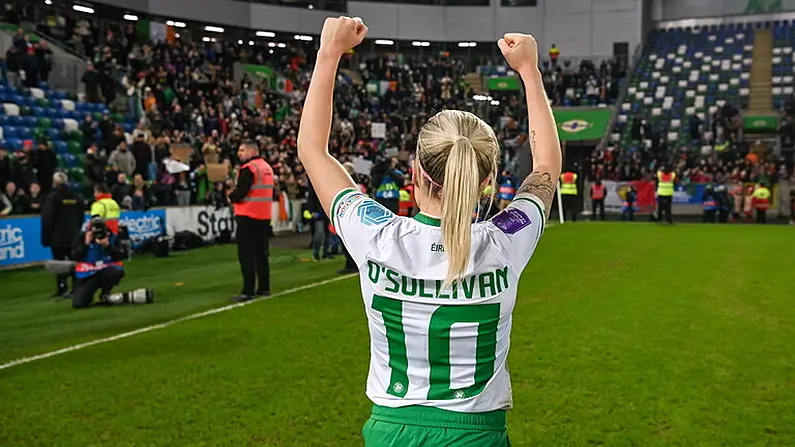 Tuairisc: Denise O'Sullivan Nasctha Le Bogadh M&oacute;r go Manchester United