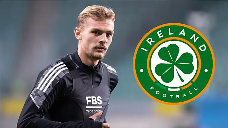 S&eacute;anann Imreoir Everton R&aacute;fla&iacute; Go Bhfuil S&eacute; Ag Aistri&uacute; Go h&Eacute;irinn