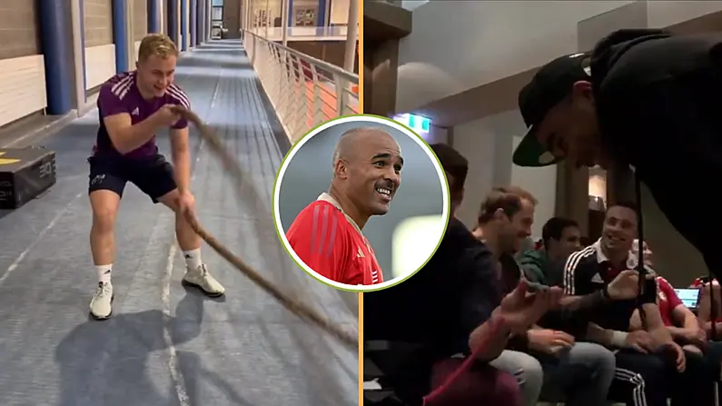 C&uacute;ig Cinn de na Chuimhneach&aacute;in is Siams&uacute;la de chuid Simon Zebo - Ar agus As an bP&aacute;irc