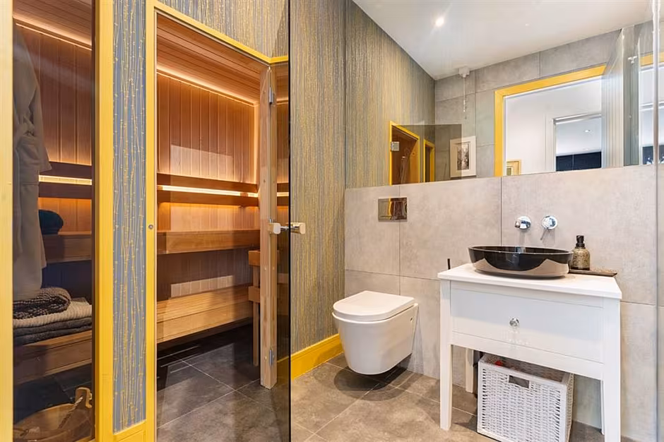 3 Salamanca boasts its own sauna