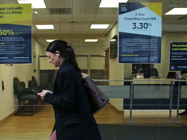 New mortgage rates fall to lowest level since July 2023
