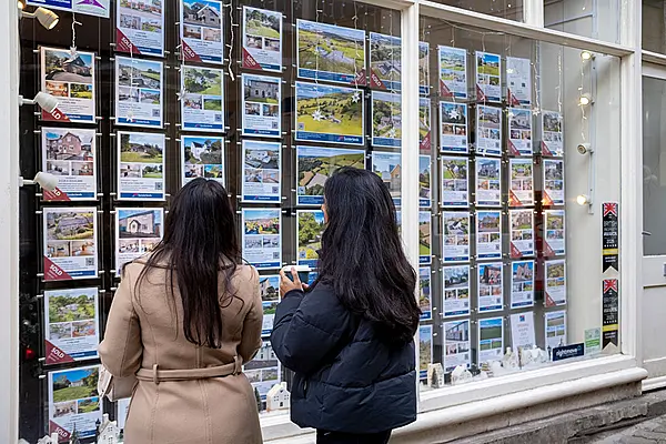 House price inflation slows to lowest level in nearly three years