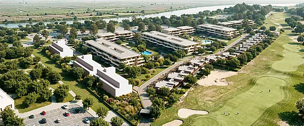 Begin your new life on the golf course at Canela Green