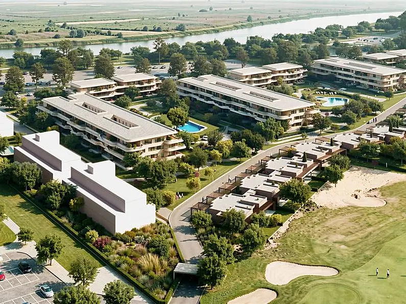Begin your new life on the golf course at Canela Green