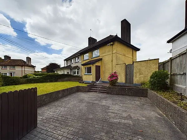 Ballinlough home has huge potential