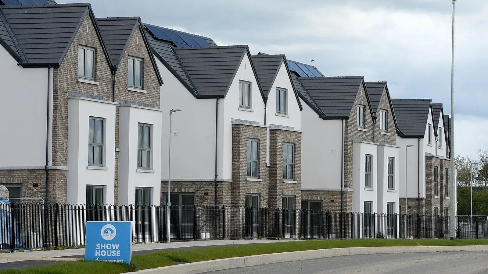 Cabinet to discuss plans to prevent the bulk buying of properties