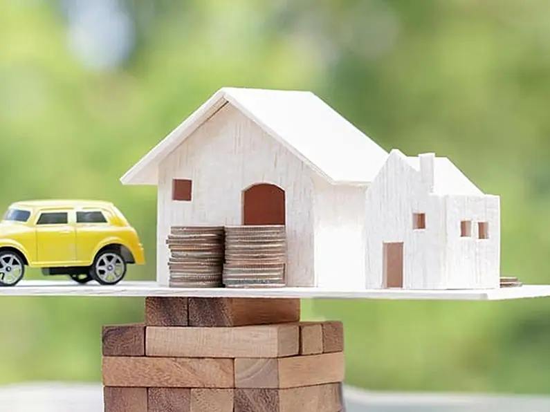 Thinking of getting a mortgage? Then don&rsquo;t buy a new car!