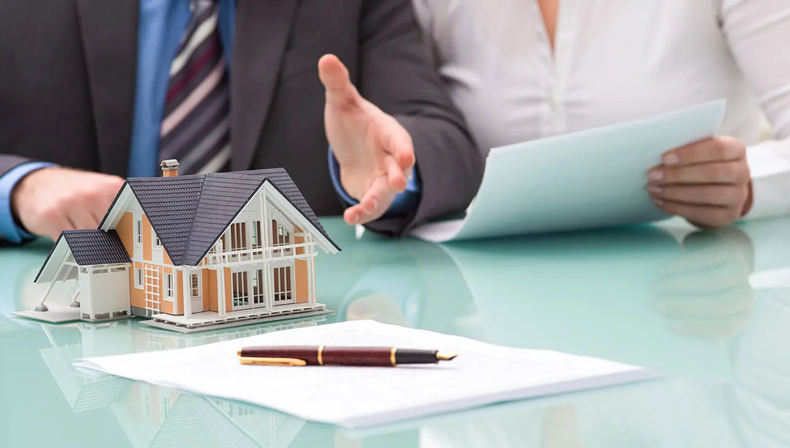 Property law and the process of buying and selling homes