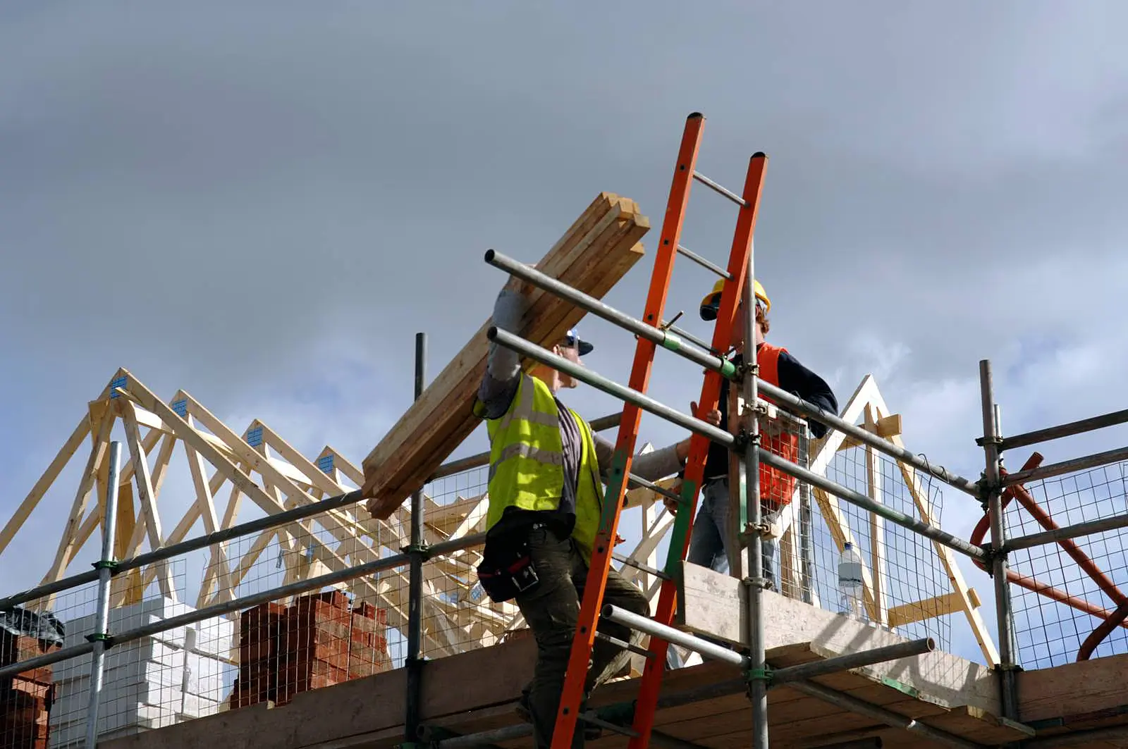 Report finds more than 60,000 homes could be built on State-owned land