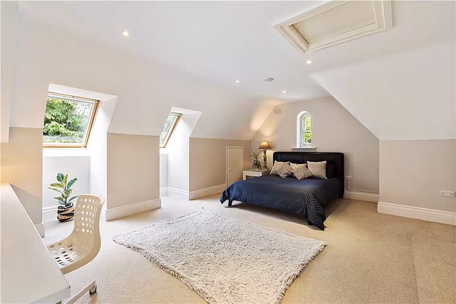 spacious bedroom