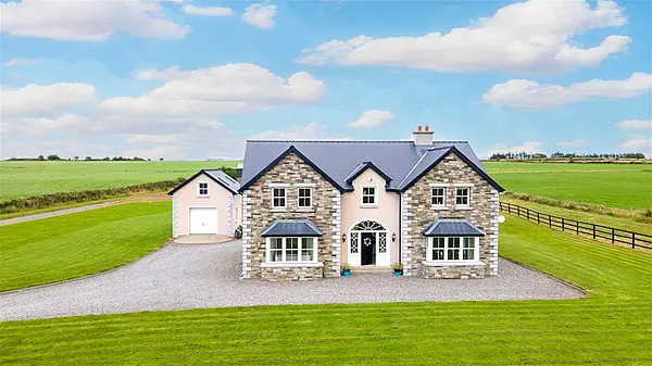 Enniscrone home is just a Stone's throw from the beach