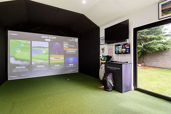 The Dundrum home set up for TGL style action
