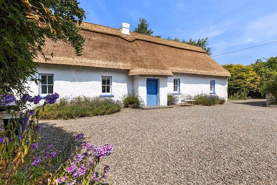 The Cottage is one of many farmhouses across Ireland with a thatched roof