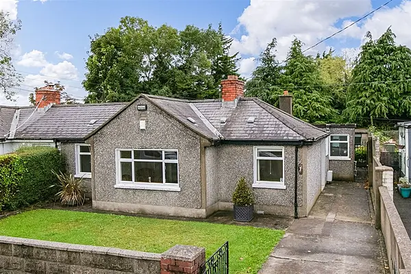 Superb upgrade potential in Sallynoggin