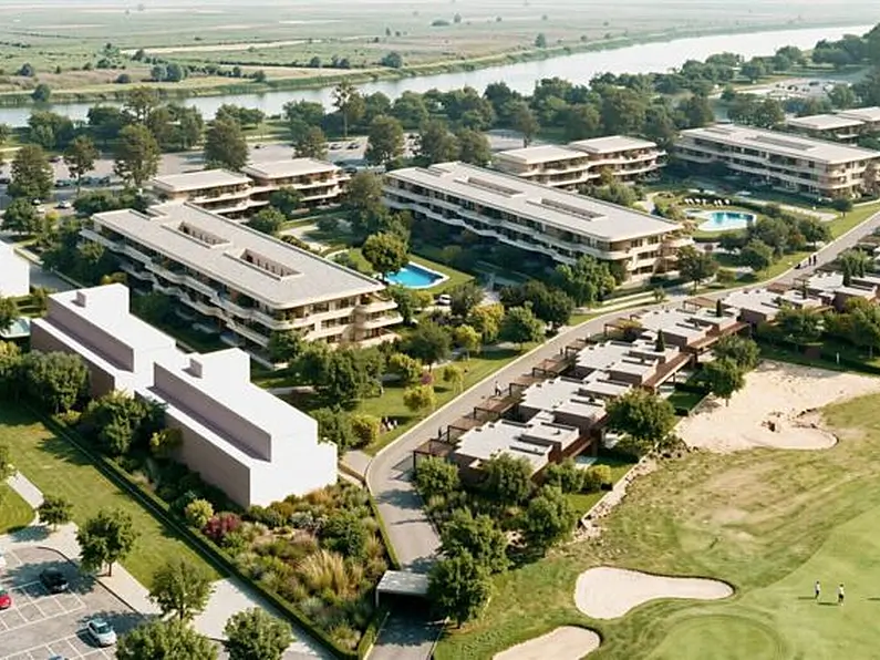 Begin your new life on the golf course at Canela Green