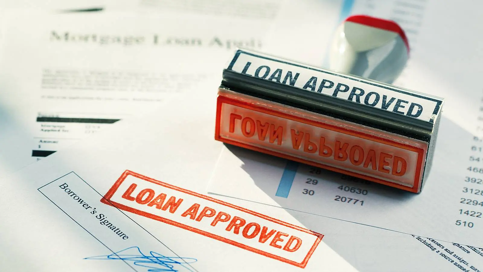 New mortgage approvals fall for the first time in seven years