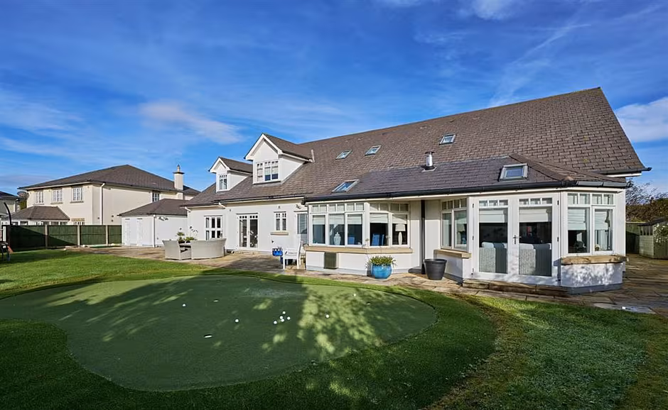 putting area in Portmarnock