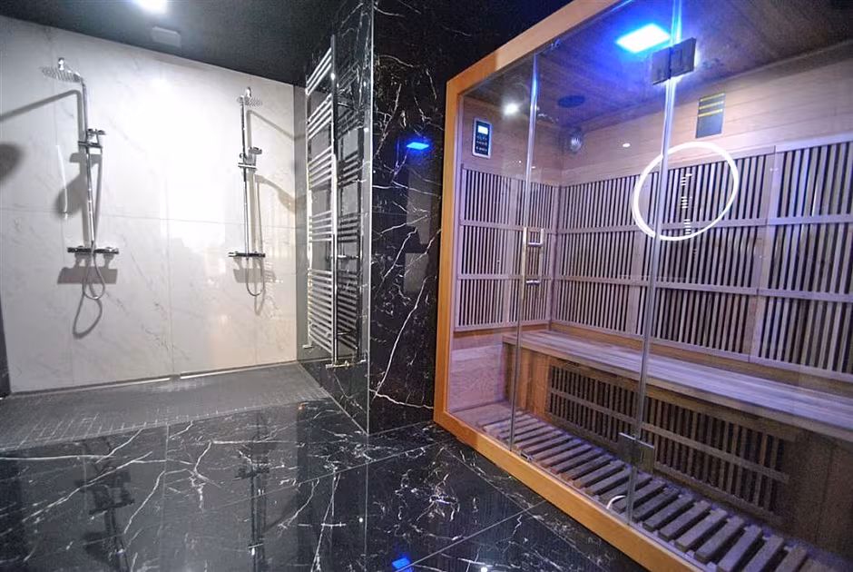 A sauna in a home in Tipperary
