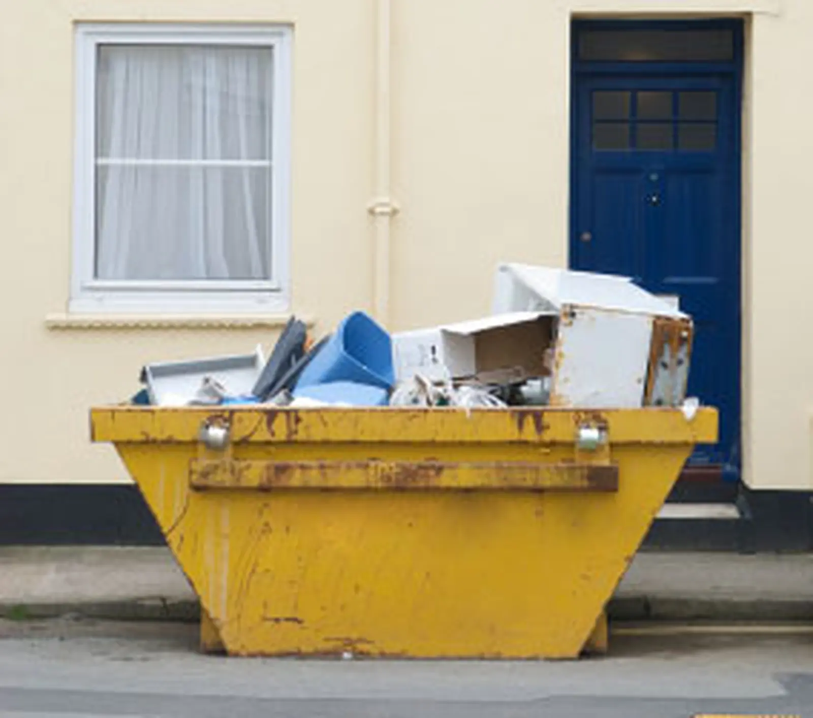 How to declutter your house