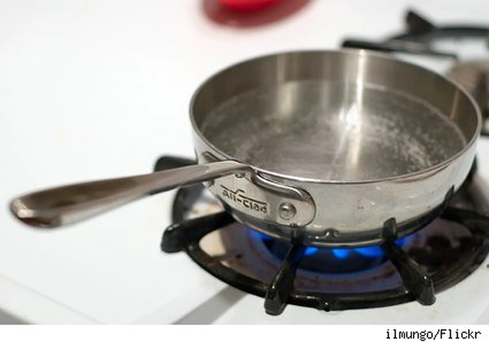 Gas and energy disconnections fall by 10%