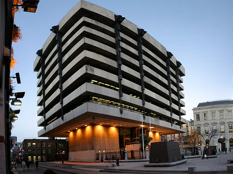 Central Bank writes to lenders about contacting customers in arrears