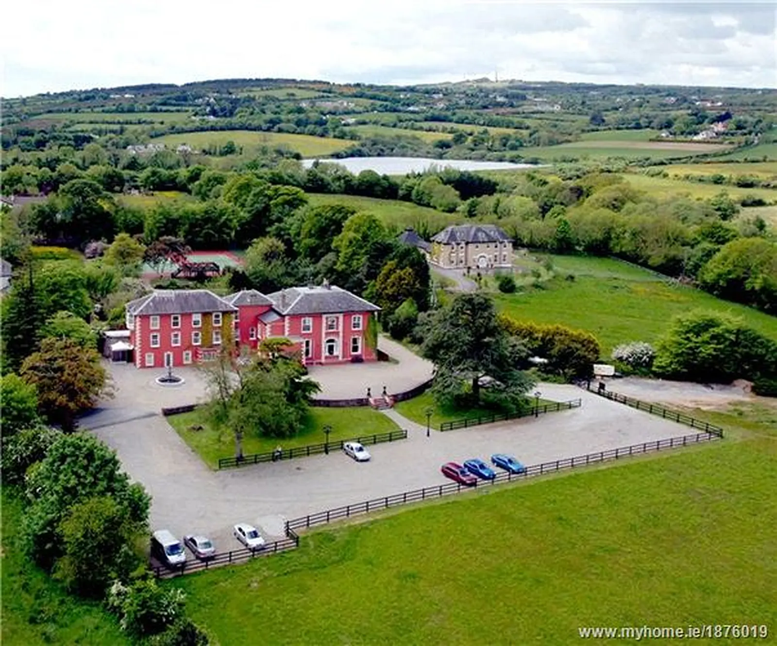 Newbay Country House to go under the hammer at the end of the month