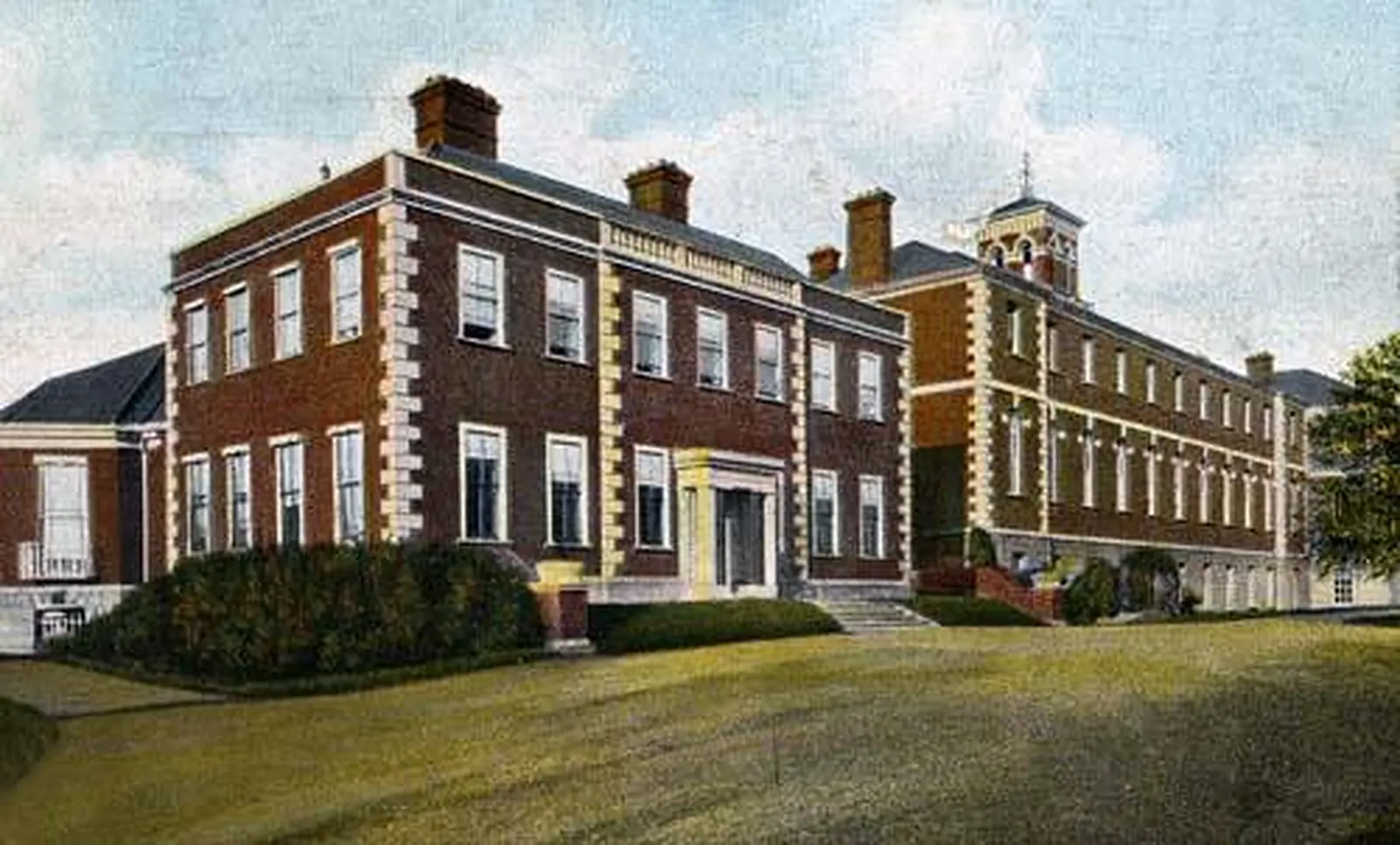 Up to 400 jobs to be created by &euro;40m upgrade to St Patrick&amp;#039;s College