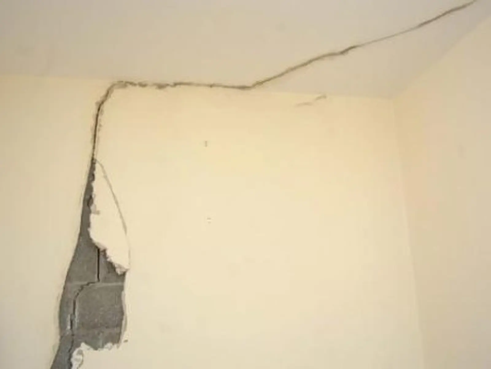 Over 10,000 homes at risk of pyrite related problems
