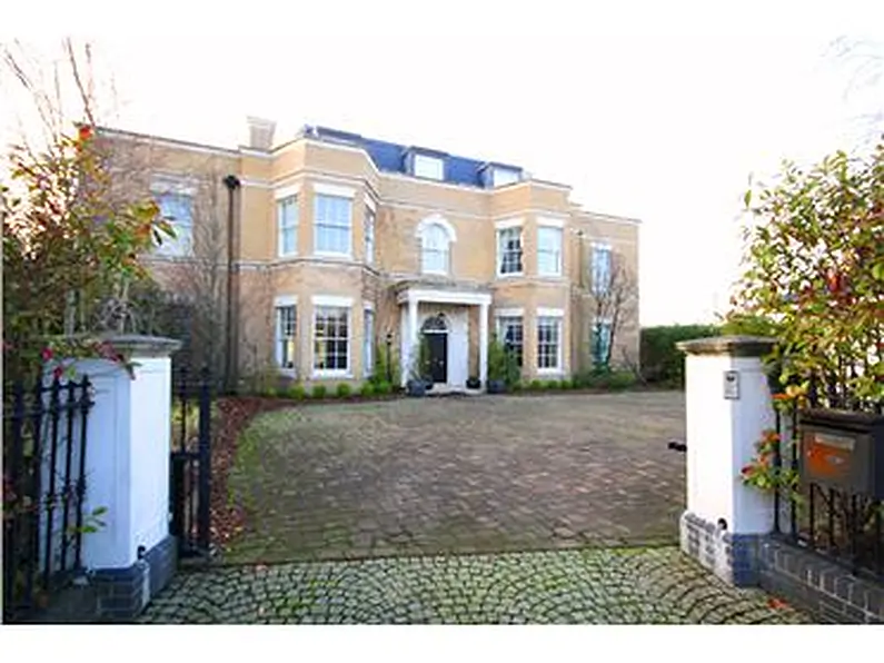 Drumm's Abington home finally sells for &euro;1.34m
