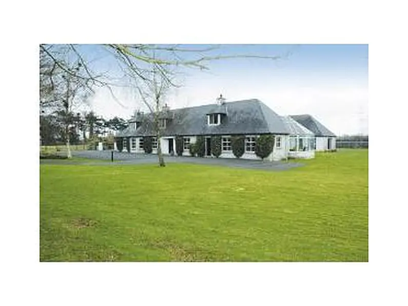Ronan Keating's former home on the market for &euro;1.25m