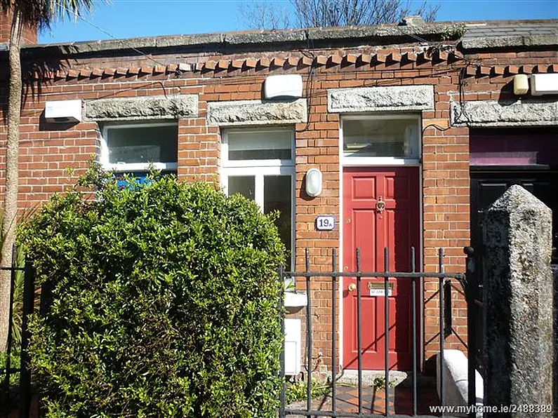 Ireland's narrowest house is sold