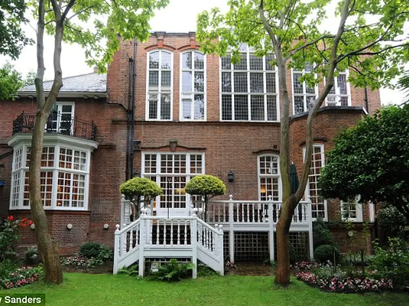 Williams buys Winner's mansion