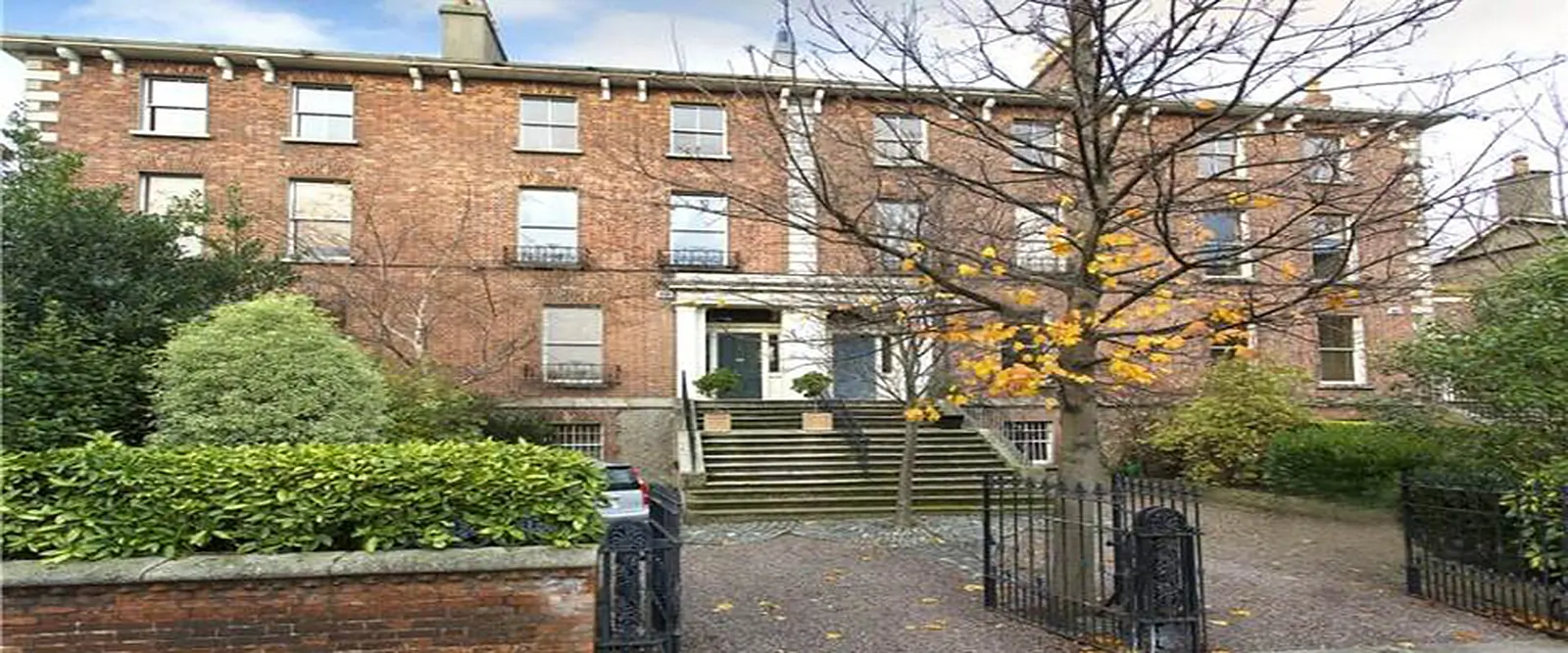 Live like a lord on Lansdowne Road
