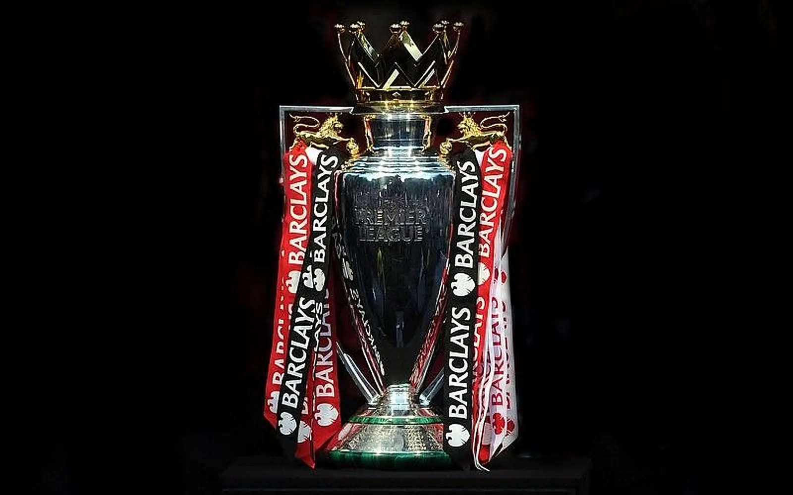Seven homes where we'd all love to be watching the Premier League this weekend