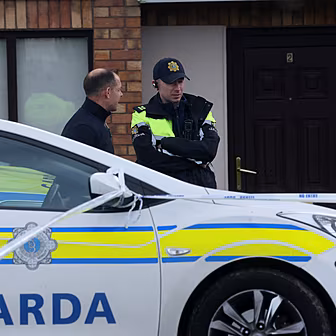 Criminal gangs "use peopl...