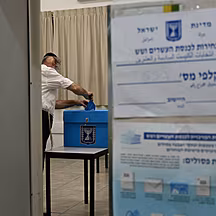 Netanyahu’s party claims elect...