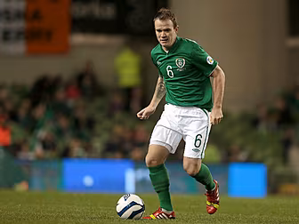 Whelan signs on Stoke's do...