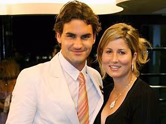 Roger Federer father to second...