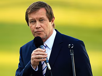 Tour official apologises for &...