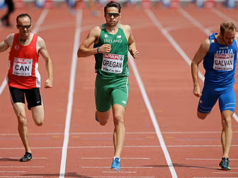 Gregan and Barr impress in Zur...