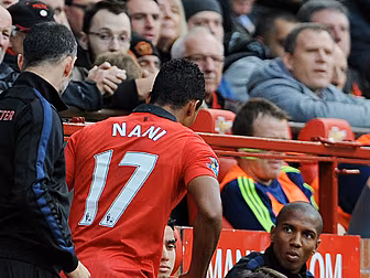 Young Man Utd fan floors Nani...