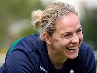 Briggs to lead Ireland in Wome...