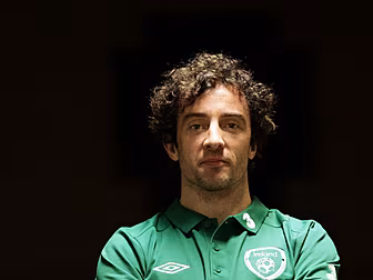 Stephen Hunt joins Joe Cole at...