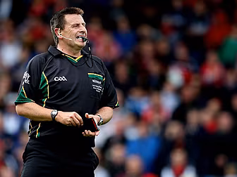 Brian Gavin free to referee Ki...