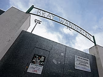 Bray Wanderers breeze past Sli...
