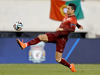 Ronaldo return to United moves...