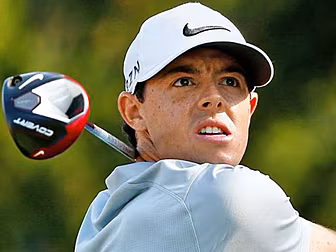 McIlroy one off the lead in th...